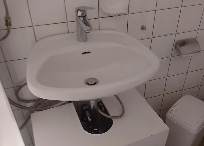 Kamp alanı Ehemaliger Klosterhof Nennslingen